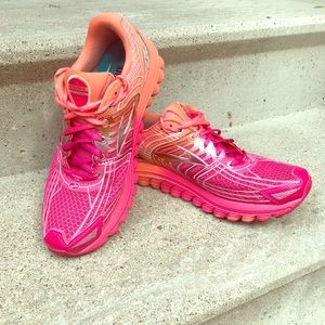 Brooks Glycerin Running Shoes - Women’s Size 8.5